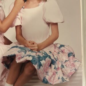 Byer California Pink and Floral Puff Sleeve Dress